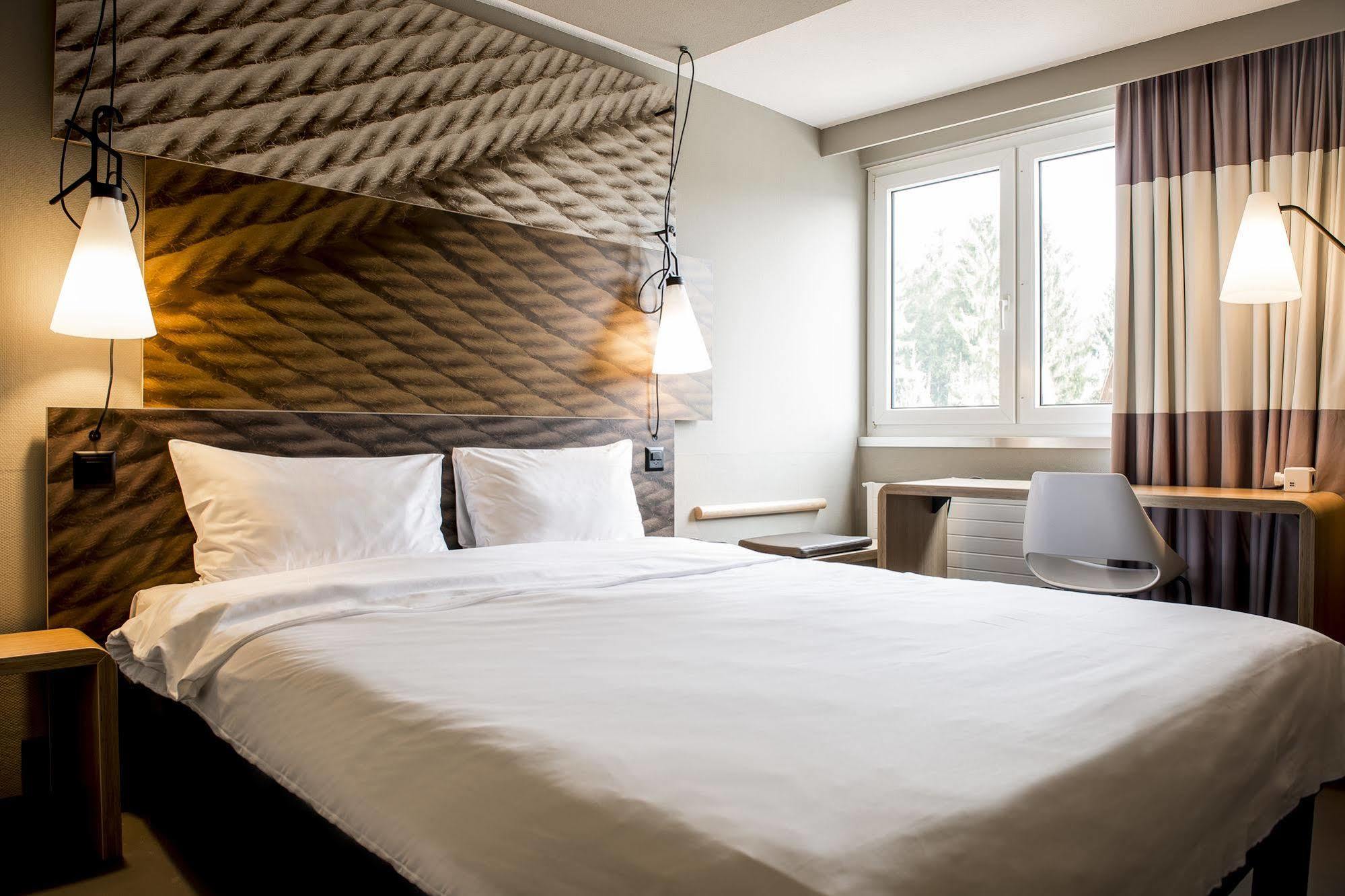 Hotel Ibis Zurich Adliswil Kilchberg  Esterno foto