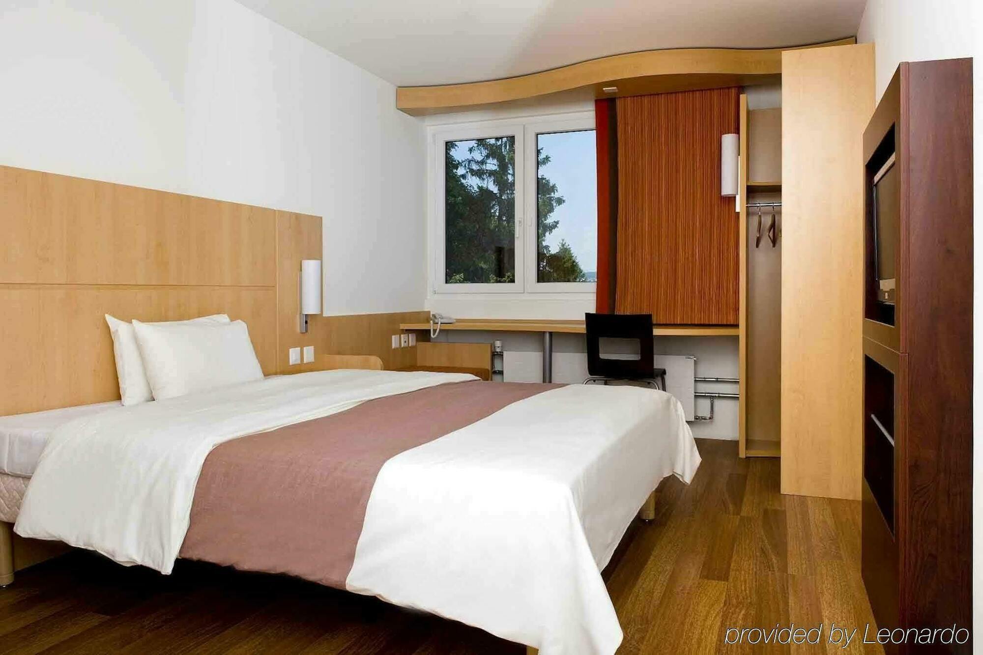 Hotel Ibis Zurich Adliswil Kilchberg  Esterno foto