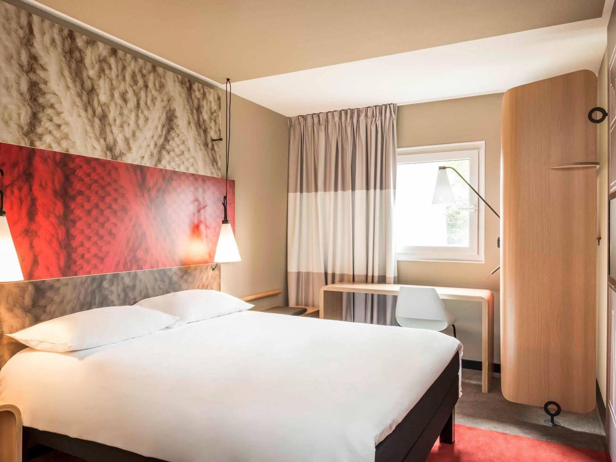 Hotel Ibis Zurich Adliswil Kilchberg  Esterno foto